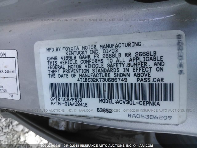 4T1BE32K73U686749 - 2003 TOYOTA CAMRY LE/XLE/SE SILVER photo 9