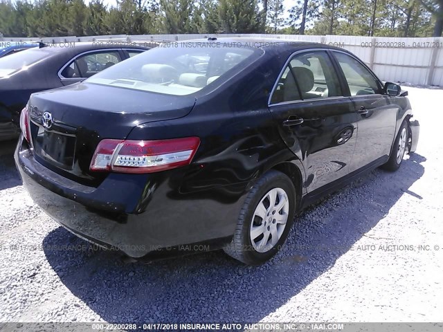 4T1BF3EK6BU753624 - 2011 TOYOTA CAMRY SE/LE/XLE BLACK photo 4