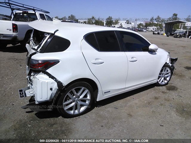 JTHKD5BH3H2285000 - 2017 LEXUS CT 200 WHITE photo 4