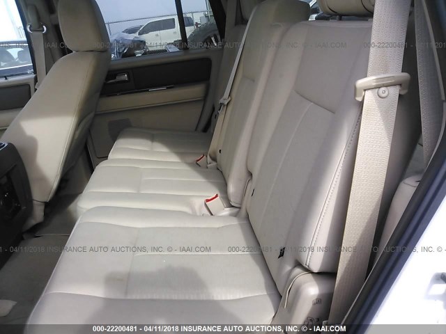 1FMFU16587LA16569 - 2007 FORD EXPEDITION XLT თეთრი ფოტო 8
