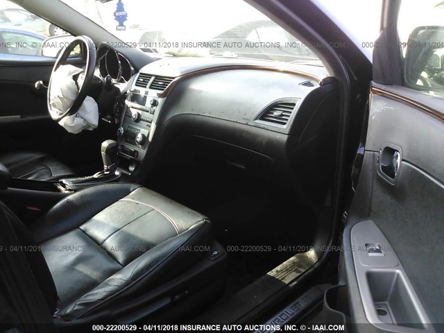 1G1ZE5E1XBF238213 - 2011 CHEVROLET MALIBU LTZ 黑色 照片 5