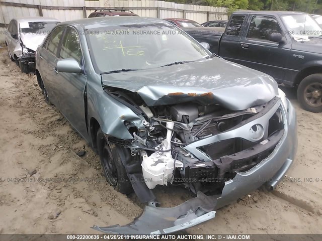 4T1BK3EK7AU601927 - 2010 TOYOTA CAMRY SE/LE/XLE TEAL photo 1