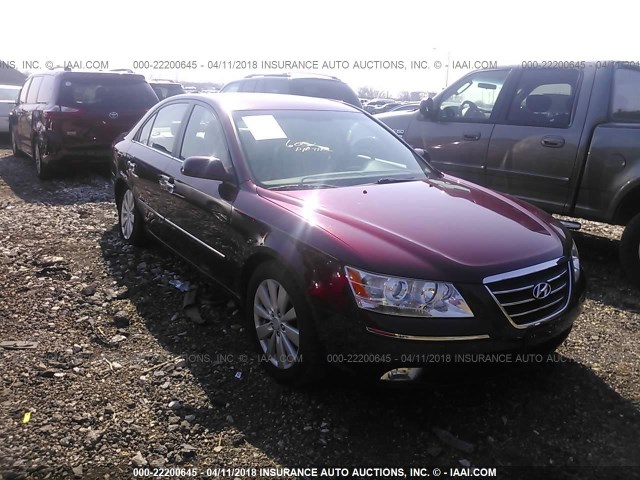 5NPEU4AF7AH631028 - 2010 HYUNDAI SONATA SE/LIMITED MAROON photo 1