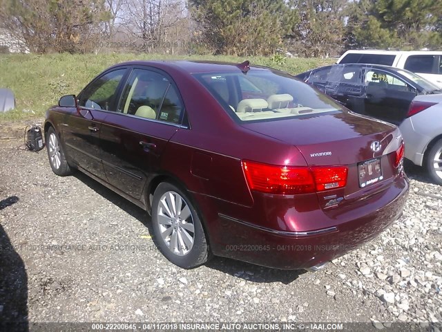 5NPEU4AF7AH631028 - 2010 HYUNDAI SONATA SE/LIMITED MAROON photo 3