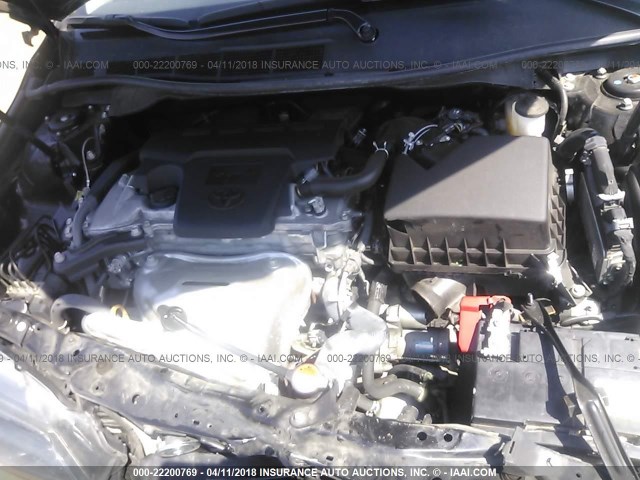 4T1BF1FK3GU237912 - 2016 TOYOTA CAMRY LE/XLE/SE/XSE შავი ფოტო 10