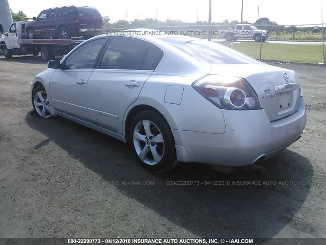 1N4BL21E37C142881 - 2007 NISSAN ALTIMA 3.5SE/3.5SL SILVER photo 3