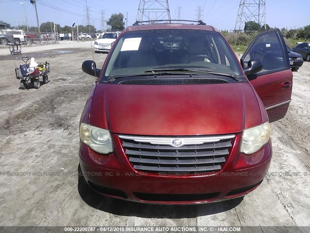 2C8GP54L05R247056 - 2005 CHRYSLER TOWN & COUNTRY TOURING BURGUNDY photo 6