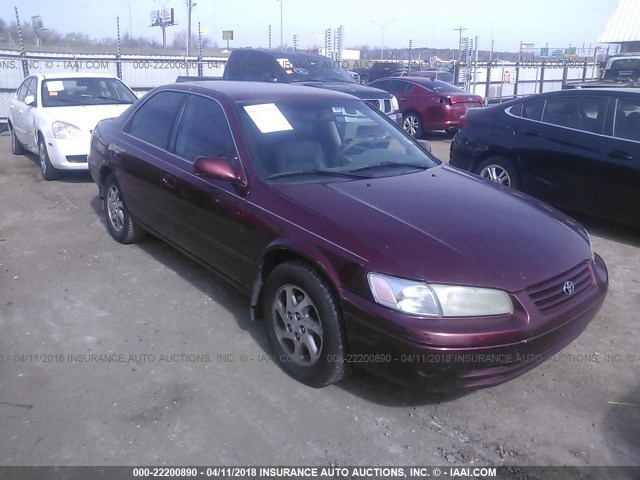 JT2BF22K8X0231832 - 1999 TOYOTA CAMRY LE/XLE BURGUNDY photo 1