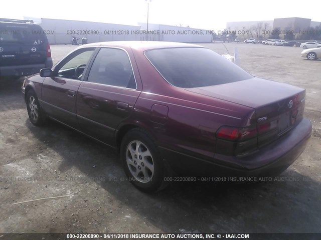 JT2BF22K8X0231832 - 1999 TOYOTA CAMRY LE/XLE BURGUNDY photo 3