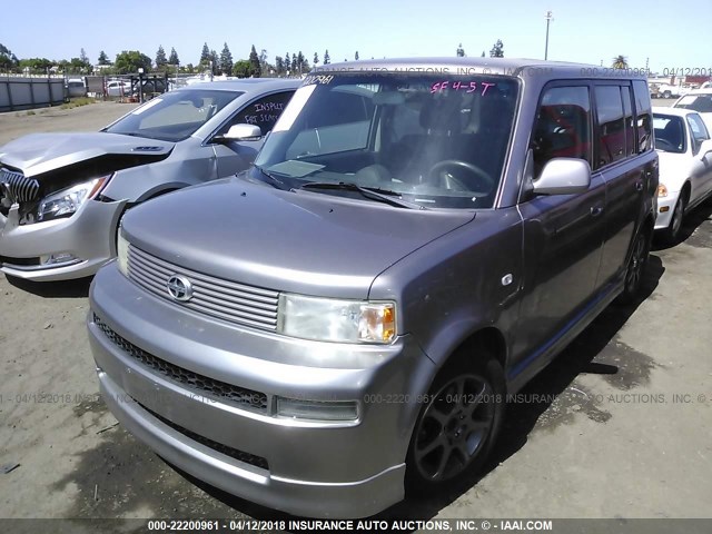 JTLKT334540152611 - 2004 TOYOTA SCION XB SILVER photo 2