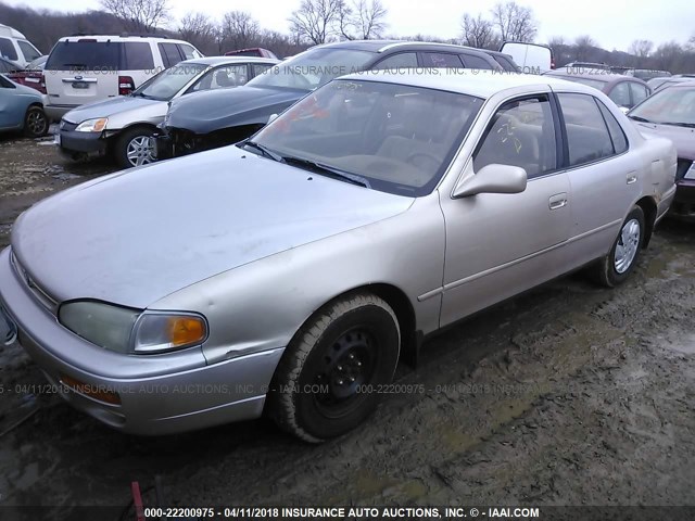 4T1BG12K9TU906942 - 1996 TOYOTA CAMRY DX/LE/XLE Champagne photo 2