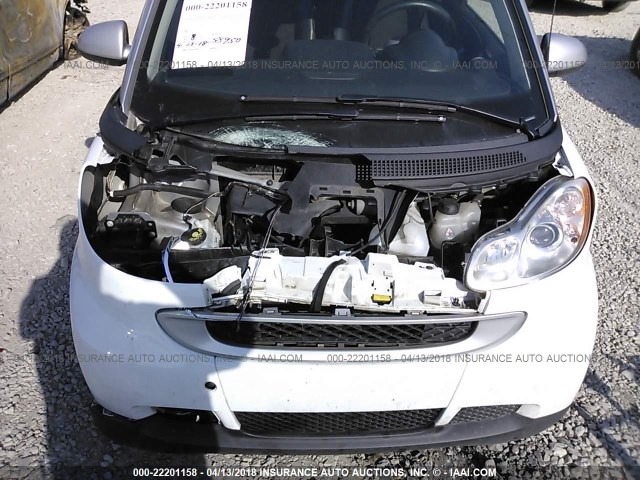 WMEEJ3BA2CK577374 - 2012 SMART FORTWO PURE/PASSION WHITE photo 6