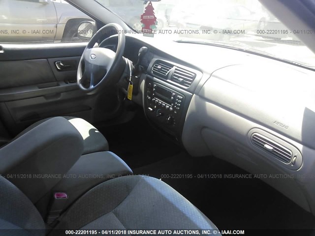 1FAFP52282A207286 - 2002 FORD TAURUS LX GRAY photo 5