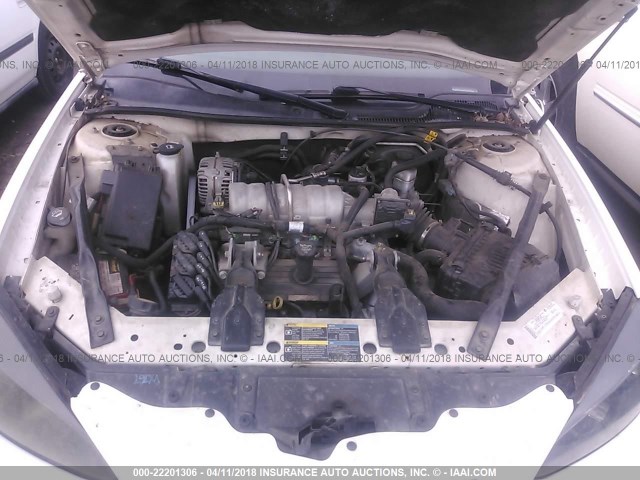 2G2WP552781104678 - 2008 PONTIAC GRAND PRIX WHITE photo 10