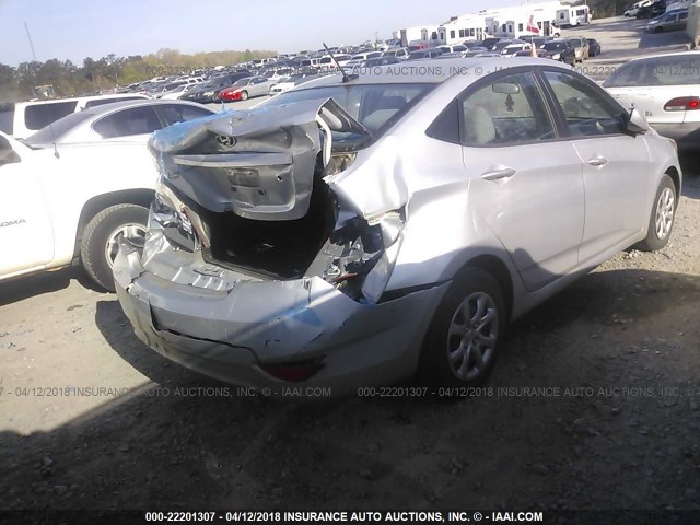 KMHCT4AE5EU725644 - 2014 HYUNDAI ACCENT GLS/GS SILVER photo 4