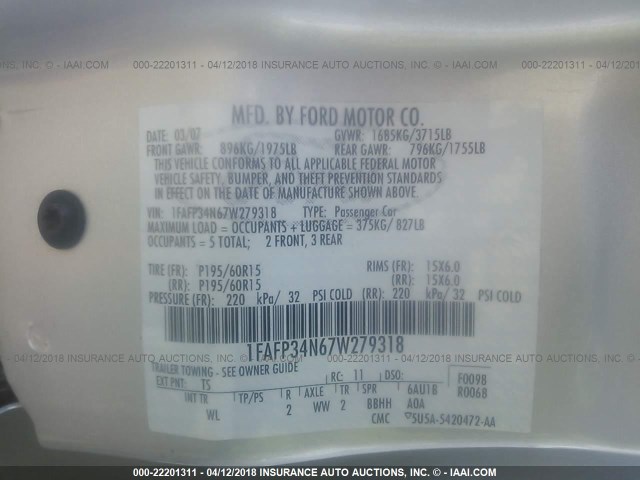 1FAFP34N67W279318 - 2007 FORD FOCUS ZX4/S/SE/SES SILVER photo 9