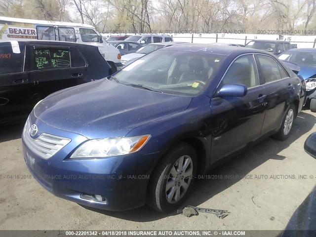 4T1BE46K17U020265 - 2007 TOYOTA CAMRY NEW GENERAT CE/LE/XLE/SE BLUE photo 2