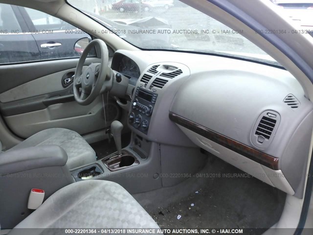 1G1ZT548X5F160668 - 2005 CHEVROLET MALIBU LS GOLD photo 5