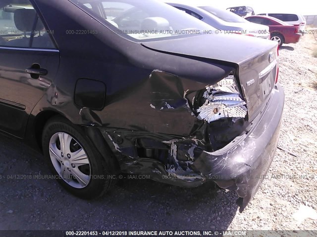 JTDBE32K730225451 - 2003 TOYOTA CAMRY LE/XLE Pewter photo 6