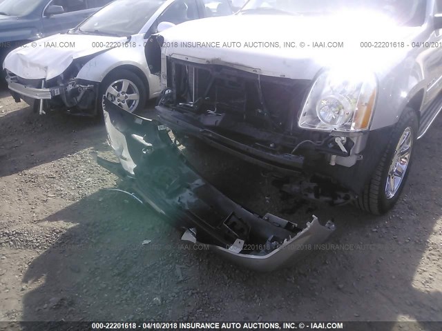 1GKFK63887J182628 - 2007 GMC YUKON DENALI SILVER photo 6