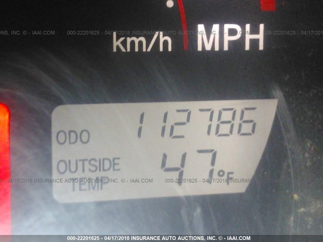 2T1KR32E06C593933 - 2006 TOYOTA COROLLA MATRIX XR WHITE photo 7