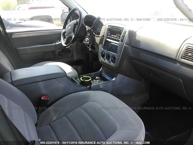 1FMZU73K84ZA66102 - 2004 FORD EXPLORER XLT/XLT SPORT/NBX BLUE photo 5