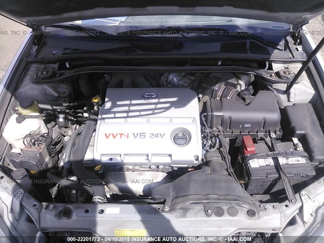 4T1BF30K06U631144 - 2006 TOYOTA CAMRY LE/XLE/SE ვერცხლისფერი ფოტო 10