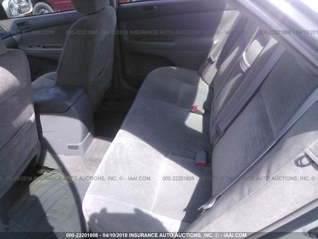 4T1BE32K42U031575 - 2002 TOYOTA CAMRY LE/XLE/SE SILVER photo 8