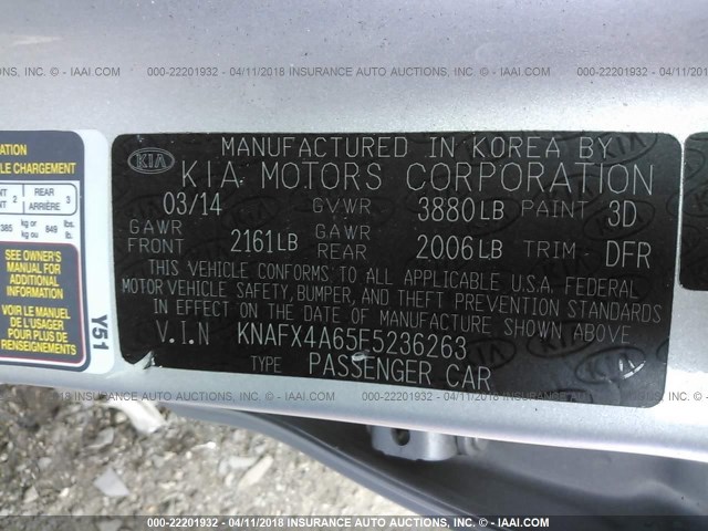 KNAFX4A65E5236263 - 2014 KIA FORTE LX SILVER photo 9