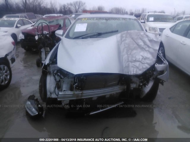 3FA6P0HD0GR138523 - 2016 FORD FUSION SE Արծաթագույն լուսանկար 6