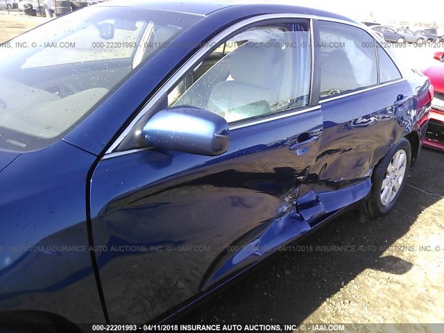 JTNBE46K773110168 - 2007 TOYOTA CAMRY NEW GENERATION CE/LE/XLE/SE BLUE photo 6