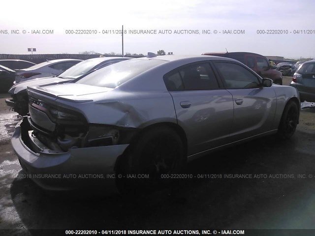 2C3CDXHG6FH916184 - 2015 DODGE CHARGER SXT SILVER photo 4