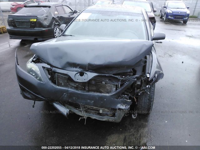 4T1BK3EK0BU130382 - 2011 TOYOTA CAMRY SE/LE/XLE GRAY photo 6