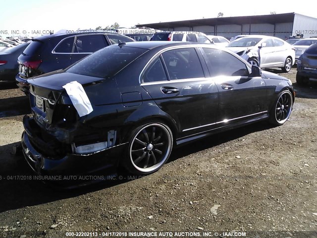 WDDGF56X29R060908 - 2009 MERCEDES-BENZ C 350 BLACK photo 4