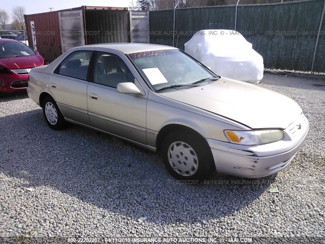 JT2BG22K6W0224633 - 1998 TOYOTA CAMRY CE/LE/XLE 金色 照片 1