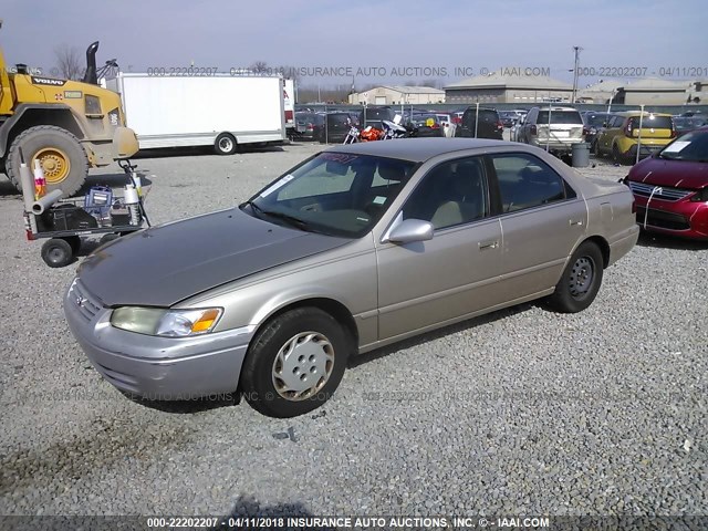 JT2BG22K6W0224633 - 1998 TOYOTA CAMRY CE/LE/XLE 金色 照片 2