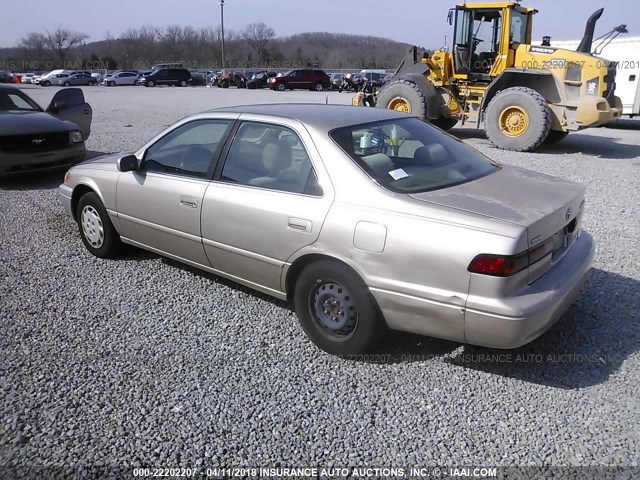 JT2BG22K6W0224633 - 1998 TOYOTA CAMRY CE/LE/XLE 金色 照片 3