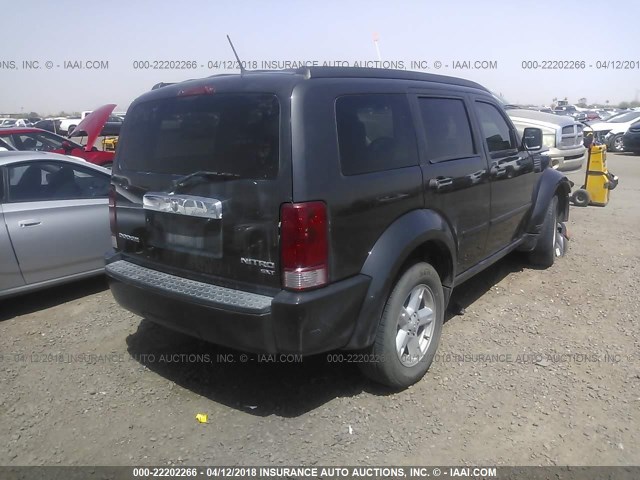 1D4PT5GK7AW125637 - 2010 DODGE NITRO SXT GRAY photo 4