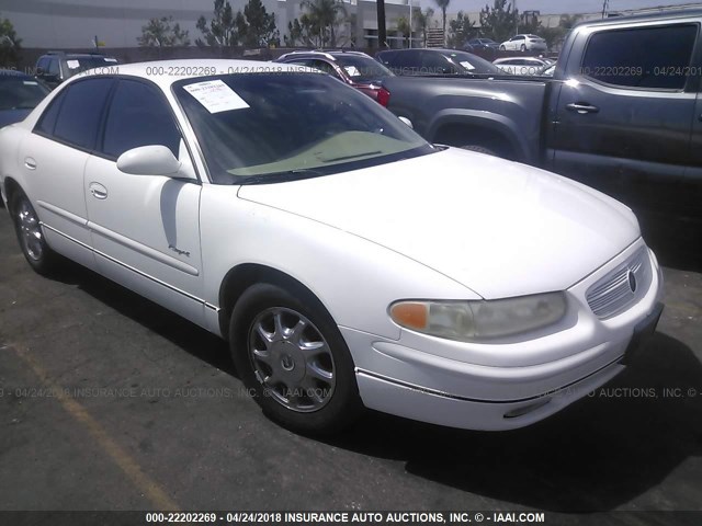 2G4WB55K111254233 - 2001 BUICK REGAL LS 白色 照片 1
