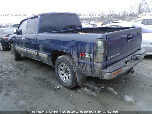 2GCEK19T121246131 - 2002 CHEVROLET SILVERADO K1500 BLUE photo 3