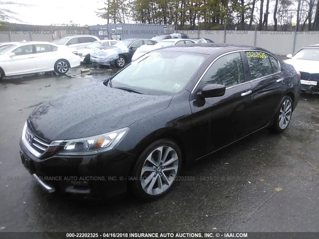 1HGCR2F5XFA181811 - 2015 HONDA ACCORD SPORT 黑色 照片 2