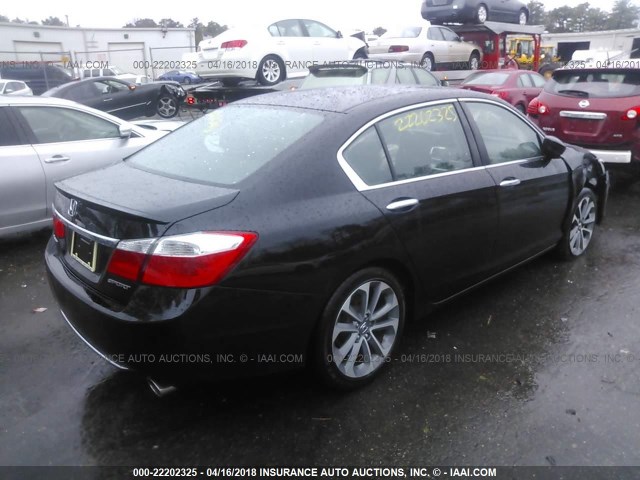 1HGCR2F5XFA181811 - 2015 HONDA ACCORD SPORT 黑色 照片 4