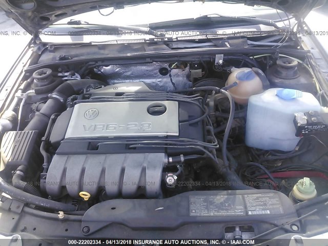 WVWEE83A8VB013889 - 1997 VOLKSWAGEN PASSAT GLX BLACK photo 10