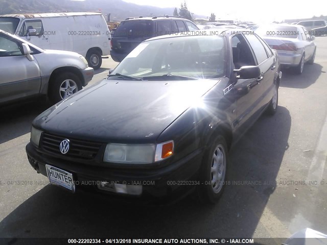 WVWEE83A8VB013889 - 1997 VOLKSWAGEN PASSAT GLX BLACK photo 2