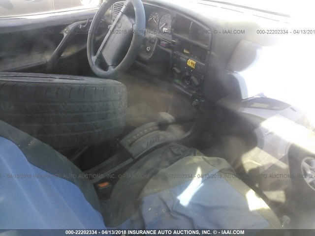 WVWEE83A8VB013889 - 1997 VOLKSWAGEN PASSAT GLX BLACK photo 5