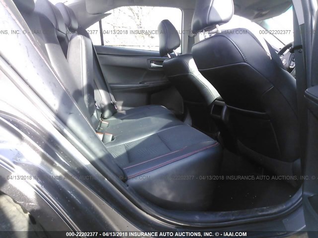 4T1BF1FK4GU120078 - 2016 TOYOTA CAMRY LE/XLE/SE/XSE GRAY photo 8