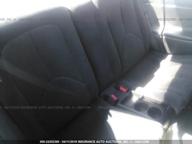 1G8ZY14712Z126647 - 2002 SATURN SC2 SILVER photo 8