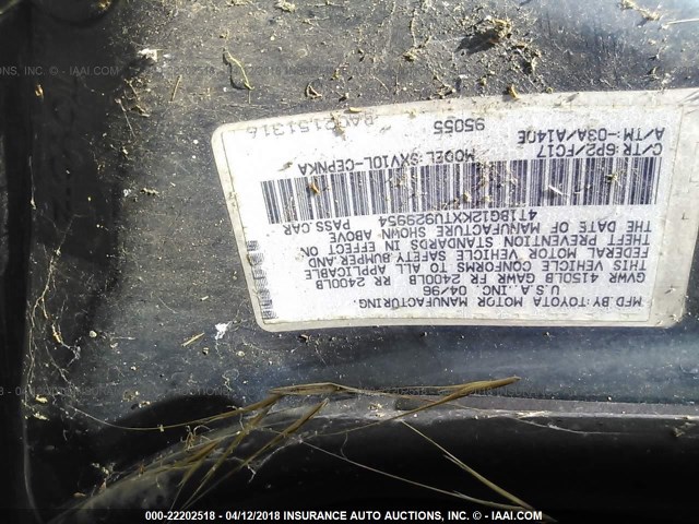 4T1BG12KXTU929954 - 1996 TOYOTA CAMRY DX/LE/XLE GREEN photo 9