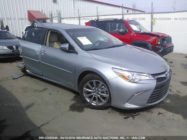4T4BF1FK5GR534783 - 2016 TOYOTA CAMRY LE/XLE/SE/XSE SILVER photo 1