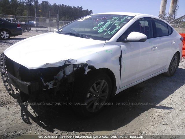 5NPD84LF3JH273701 - 2018 HYUNDAI ELANTRA SEL/VALUE/LIMITED WHITE photo 2